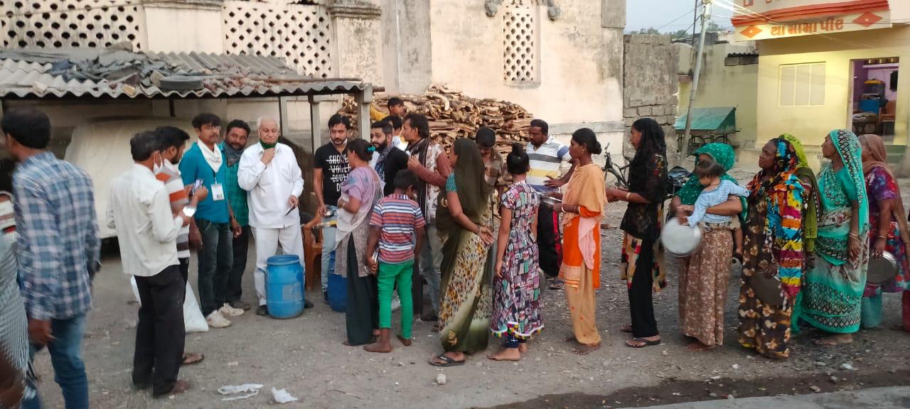 અન્નદાન